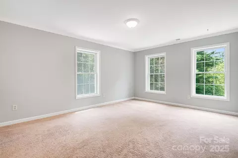 Bedroom - 135 Whitaker Rd, Fairview, NC 28730 photo 1 of 2