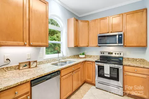 Kitchen - 135 Whitaker Rd, Fairview, NC 28730 photo 1 of 2