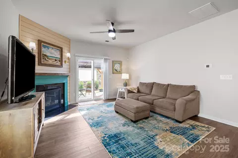 Living - 6526 Gopher Rd, Lancaster, SC 29720 photo 2 of 3