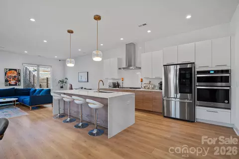 101 Mattoon St, Charlotte, NC 28216