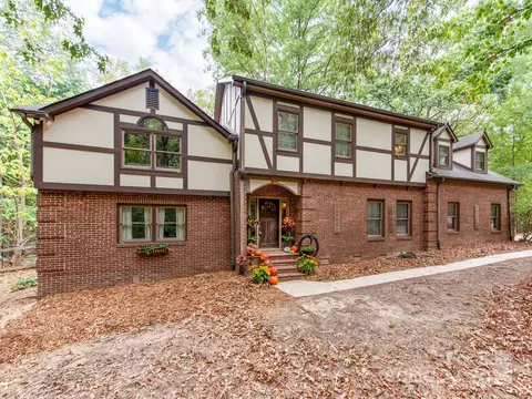 17222 Green Hill Rd, Charlotte, NC 28278