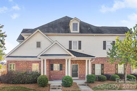 15224 Barossa Valley St, Charlotte, NC 28277