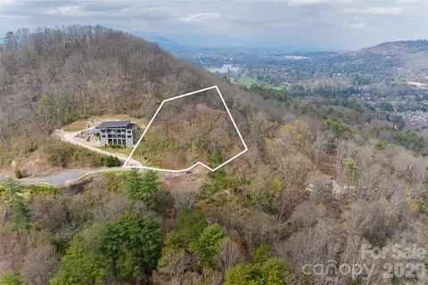 32 Grovepoint Way, Asheville, NC 28804
