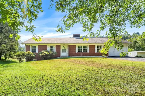 5325 Us 70 W Hwy W, Marion, NC 28752