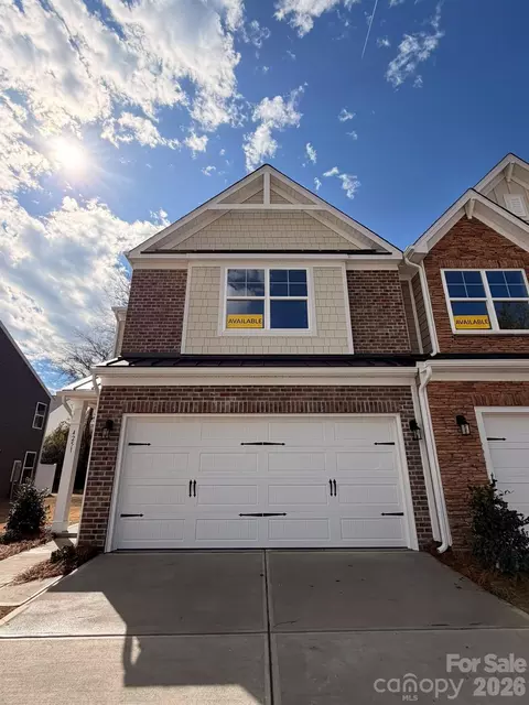 4251 Black Ct, Harrisburg, NC 28075