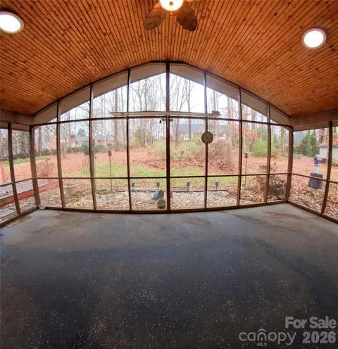 Exterior - 510 4th Ne Ave NE, Conover, NC 28613 photo 6 of 6