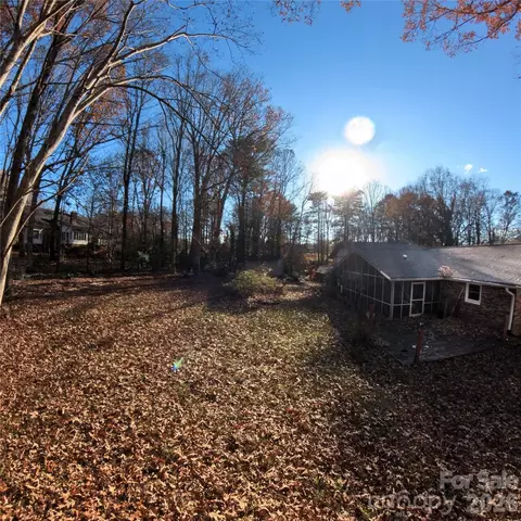 Exterior - 510 4th Ne Ave NE, Conover, NC 28613 photo 5 of 6