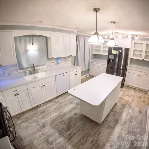 Kitchen - 510 4th Ne Ave NE, Conover, NC 28613 photo 2 of 2
