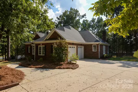 Other - 113 Eaglecrest Dr, Matthews, NC 28104 photo 1 of 21