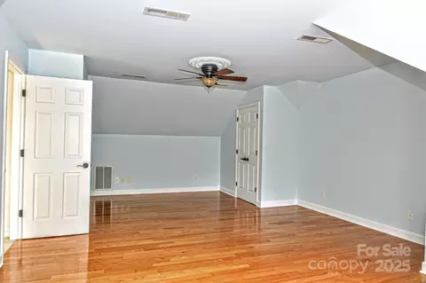 Bedroom - 113 Eaglecrest Dr, Matthews, NC 28104 photo 3 of 4