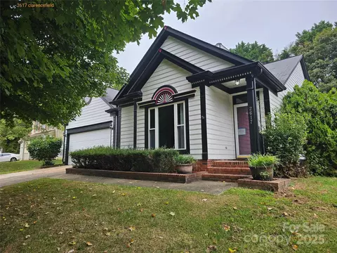 2617 Clarencefield Dr, Charlotte, NC 28216