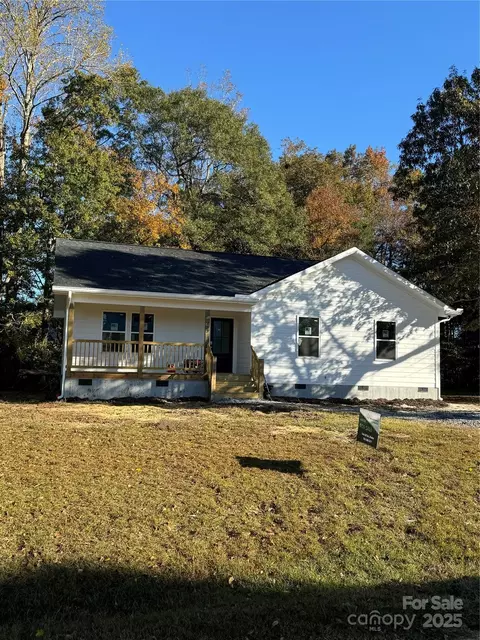 Exterior - 233 Loggerhead Ct, Washington, NC 27889 photo 10 of 10