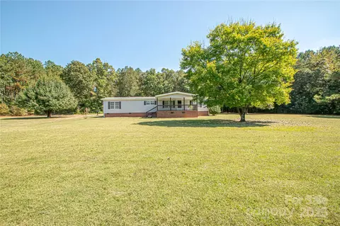 4228 Red Hill Mount Vernon Rd, Wadesboro, NC 28170