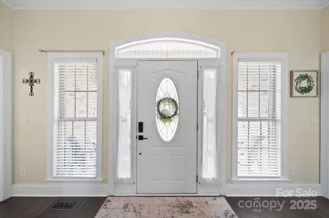 Entry Way - 2420 Silverthorne Dr, Monroe, NC 28110 photo 1 of 5