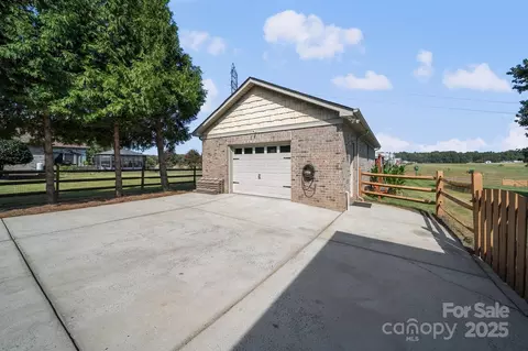 Other - 2420 Silverthorne Dr, Monroe, NC 28110 photo 4 of 11