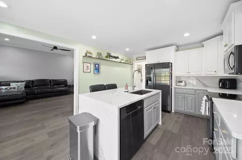 Kitchen - 2420 Silverthorne Dr, Monroe, NC 28110 photo 2 of 3