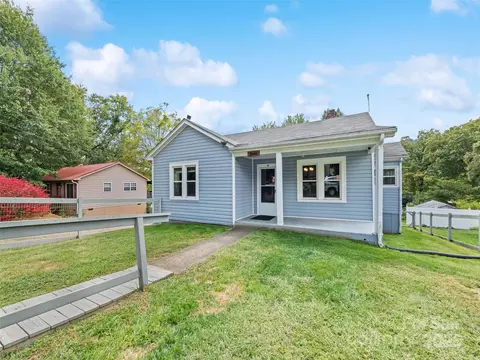 Wiggins Street, Canton, NC 28716
