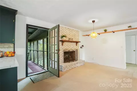 Living - 43 Crane Ct, Concord, NC 28025 photo 1 of 3