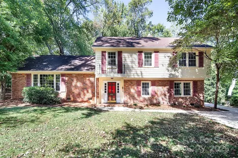 2901 Goneaway Rd, Charlotte, NC 28210