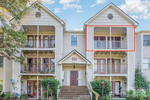 6165 Meadow Rose Ln, Charlotte, NC 28215