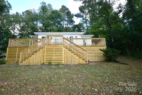 2171 John G Richards Rd, Camden, SC 29020