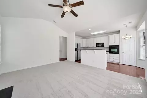 328 Garnet Ct, Fort Mill, SC 29708 photo 9