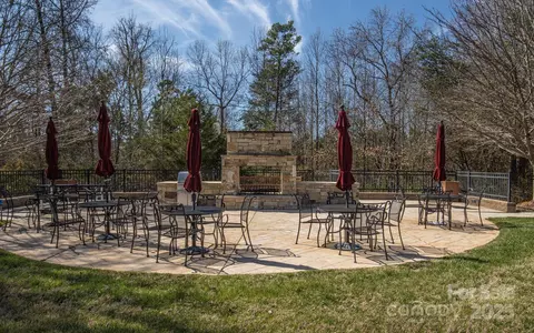 328 Garnet Ct, Fort Mill, SC 29708 photo 38