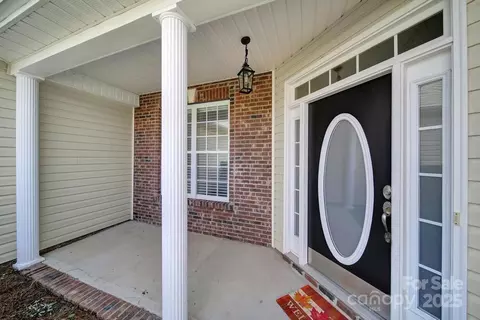 328 Garnet Ct, Fort Mill, SC 29708 photo 3
