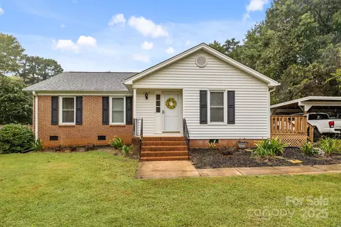 7717 Davis Rd, Mint Hill, NC 28227