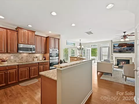 Kitchen - 405 Armour St, Davidson, NC 28036 photo 1 of 5