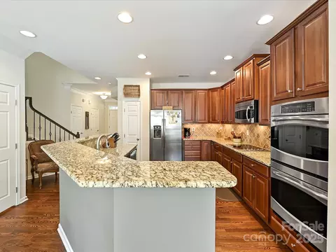 Kitchen - 405 Armour St, Davidson, NC 28036 photo 2 of 5