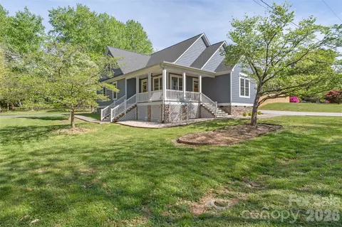 206 Montclair Dr, Locust, NC 28097