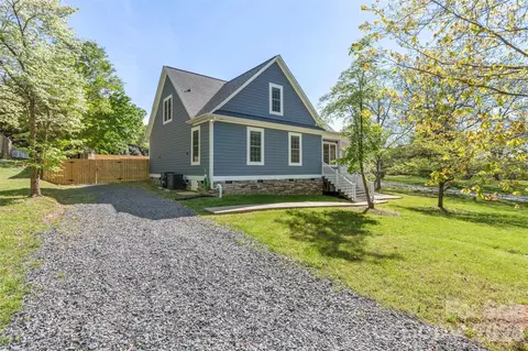 Exterior - 206 Montclair Dr, Locust, NC 28097 photo 2 of 8