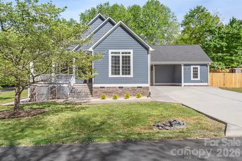 Exterior - 206 Montclair Dr, Locust, NC 28097 photo 4 of 8