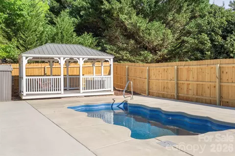 Exterior - 206 Montclair Dr, Locust, NC 28097 photo 6 of 8
