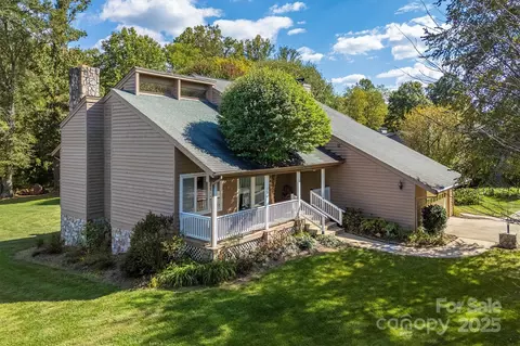 428 Bost Rd, Morganton, NC 28655