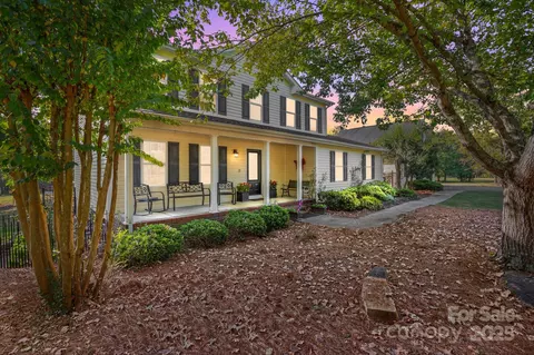 6827 England Rd, Midland, NC 28107