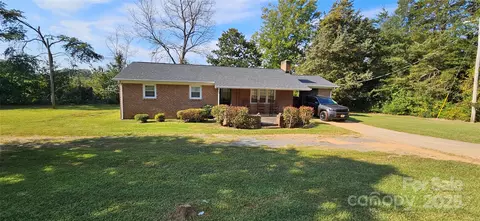 772 Car Farm Rd, Lincolnton, NC 28092
