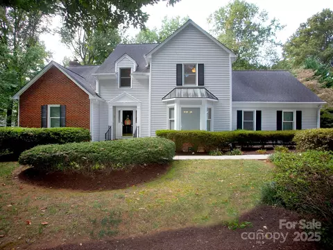 6001 Gold Wagon Ln, Mint Hill, NC 28227