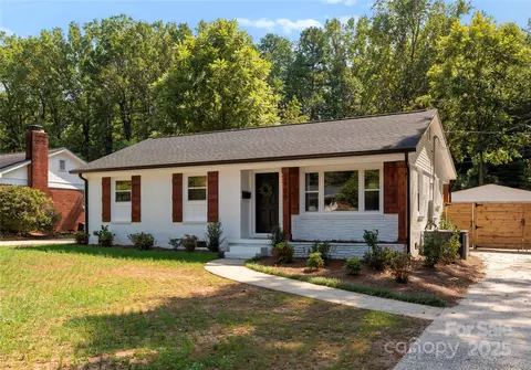 2900 Enfield Rd, Charlotte, NC 28205