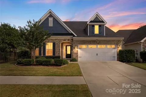 1647 Sassafras Ct, Fort Mill, SC 29715