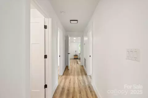 Entry Way - 65 N Mcdowell Ave, Marion, NC 28752 photo 1 of 1