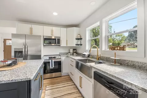 Kitchen - 65 N Mcdowell Ave, Marion, NC 28752 photo 1 of 6