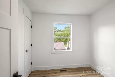 Bedroom - 65 N Mcdowell Ave, Marion, NC 28752 photo 7 of 9