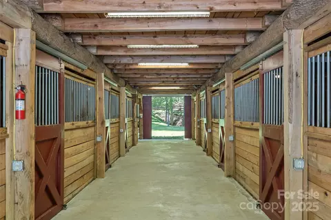 1283 Leafstone Cir, Sylva, NC 28779 photo 41