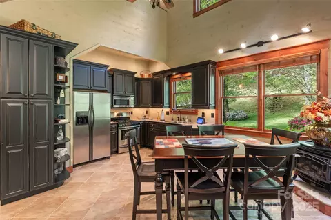 1283 Leafstone Cir, Sylva, NC 28779 photo 7