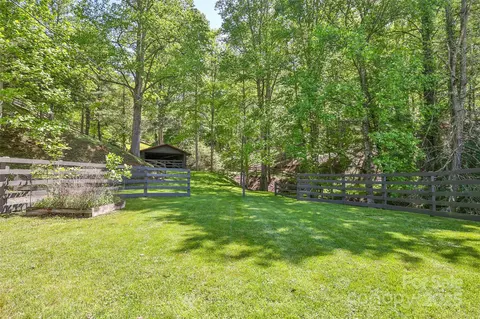 1283 Leafstone Cir, Sylva, NC 28779 photo 43