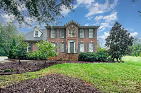 500 Yorkfield Dr, Shelby, NC 28150