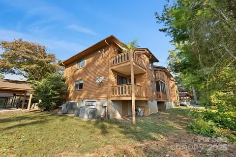 581 Courtwood 3 Ln #3, Hendersonville, NC 28739