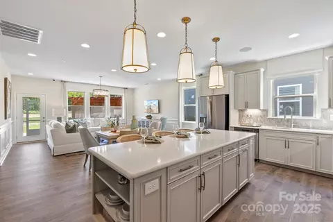 459 Sunharvest Ln, Indian Trail, NC 28079